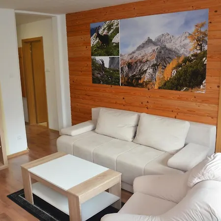 Apartment Arh *